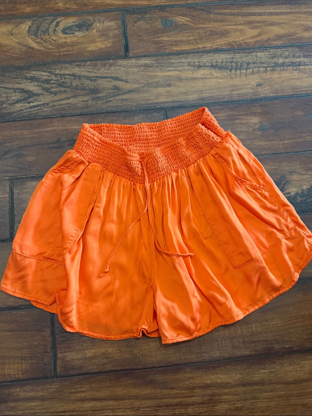 aerie Like New Orange Smocked-Waist Flow Shorts With Pockets
